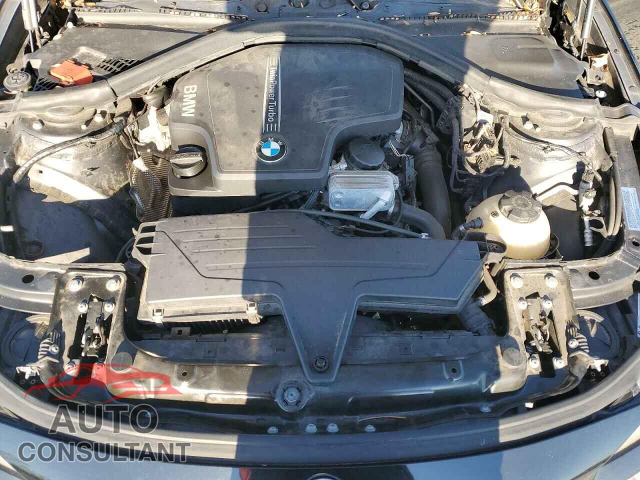 BMW 3 SERIES 2013 - WBA3A5C55DF357124