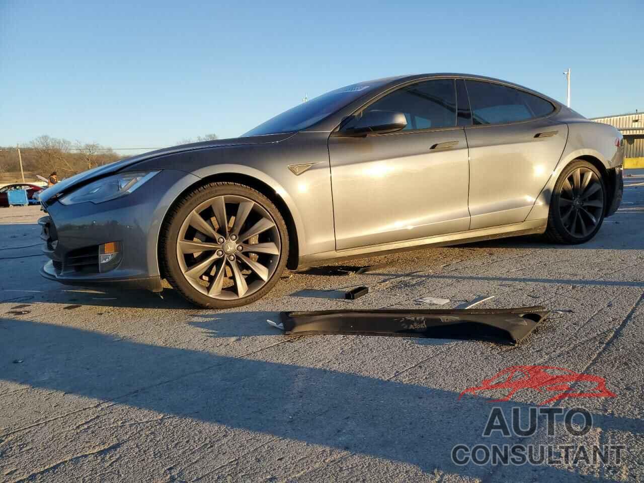 TESLA MODEL S 2013 - 5YJSA1CP6DFP17482