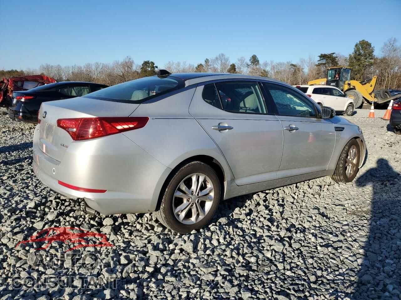 KIA OPTIMA 2013 - 5XXGN4A71DG129100