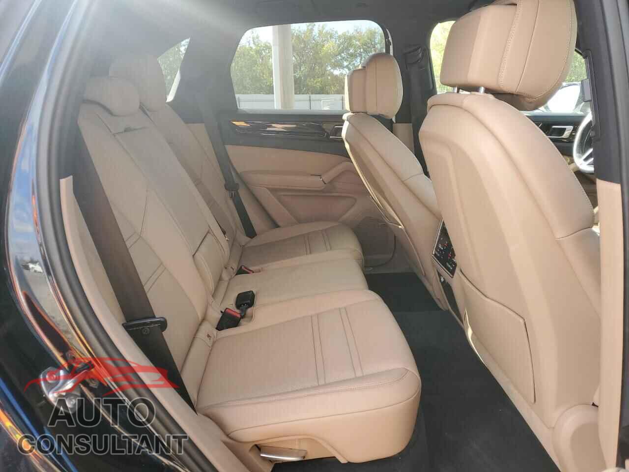 PORSCHE CAYENNE 2020 - WP1AA2AY7LDA05032