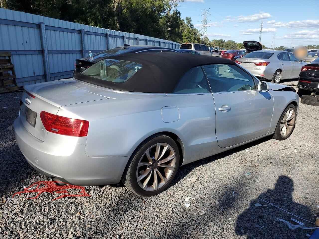 AUDI A5 2013 - WAUAFAFH7DN003702