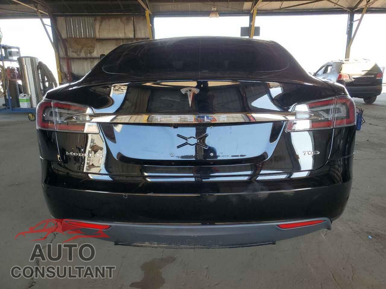 TESLA MODEL S 2015 - 5YJSA1S22FF088070