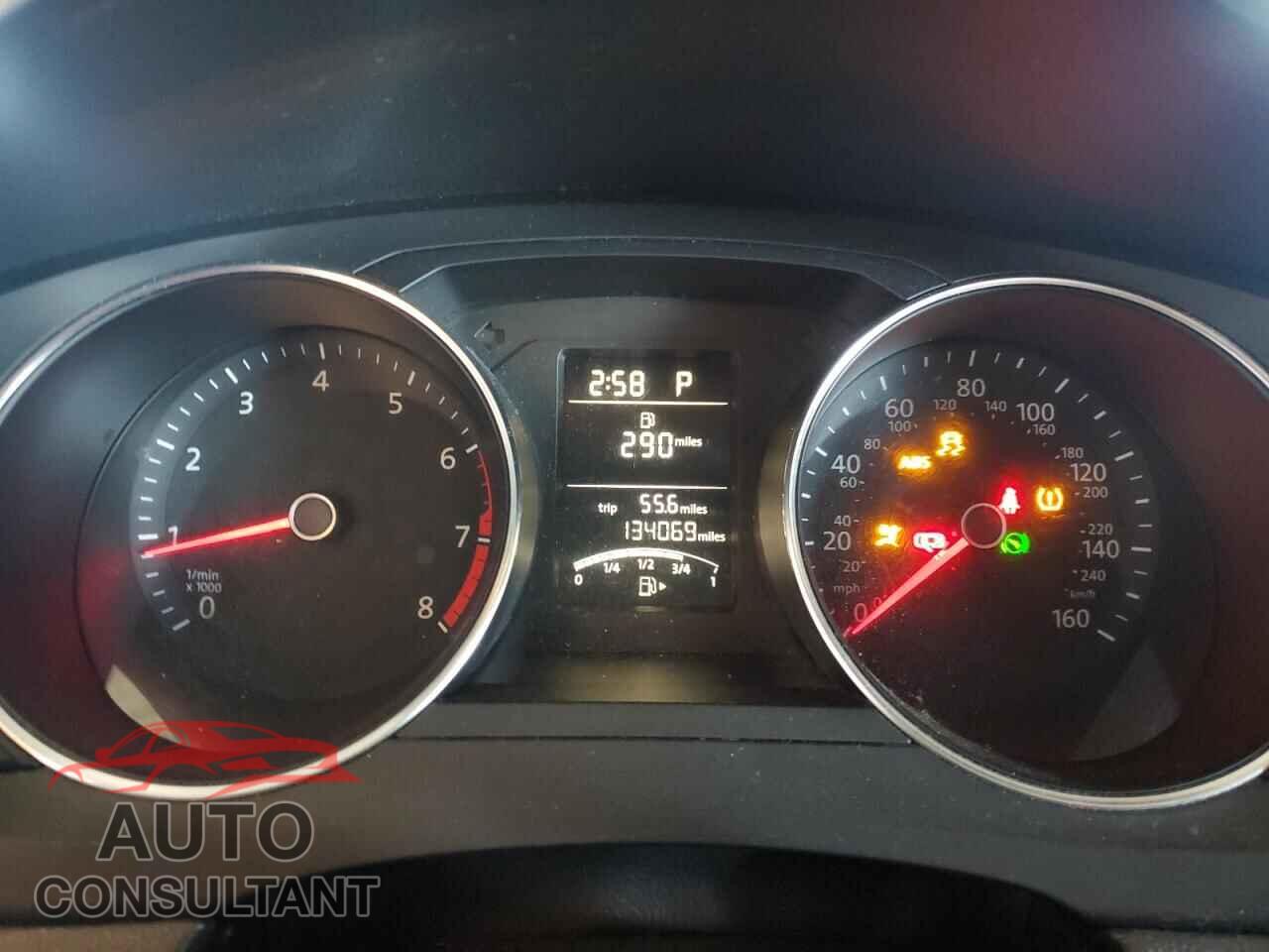 VOLKSWAGEN JETTA 2017 - 3VW2B7AJ7HM257598