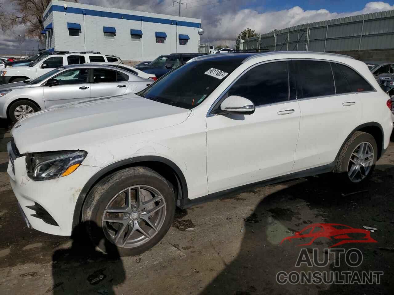 MERCEDES-BENZ GLC-CLASS 2017 - WDC0G4KB8HF122402