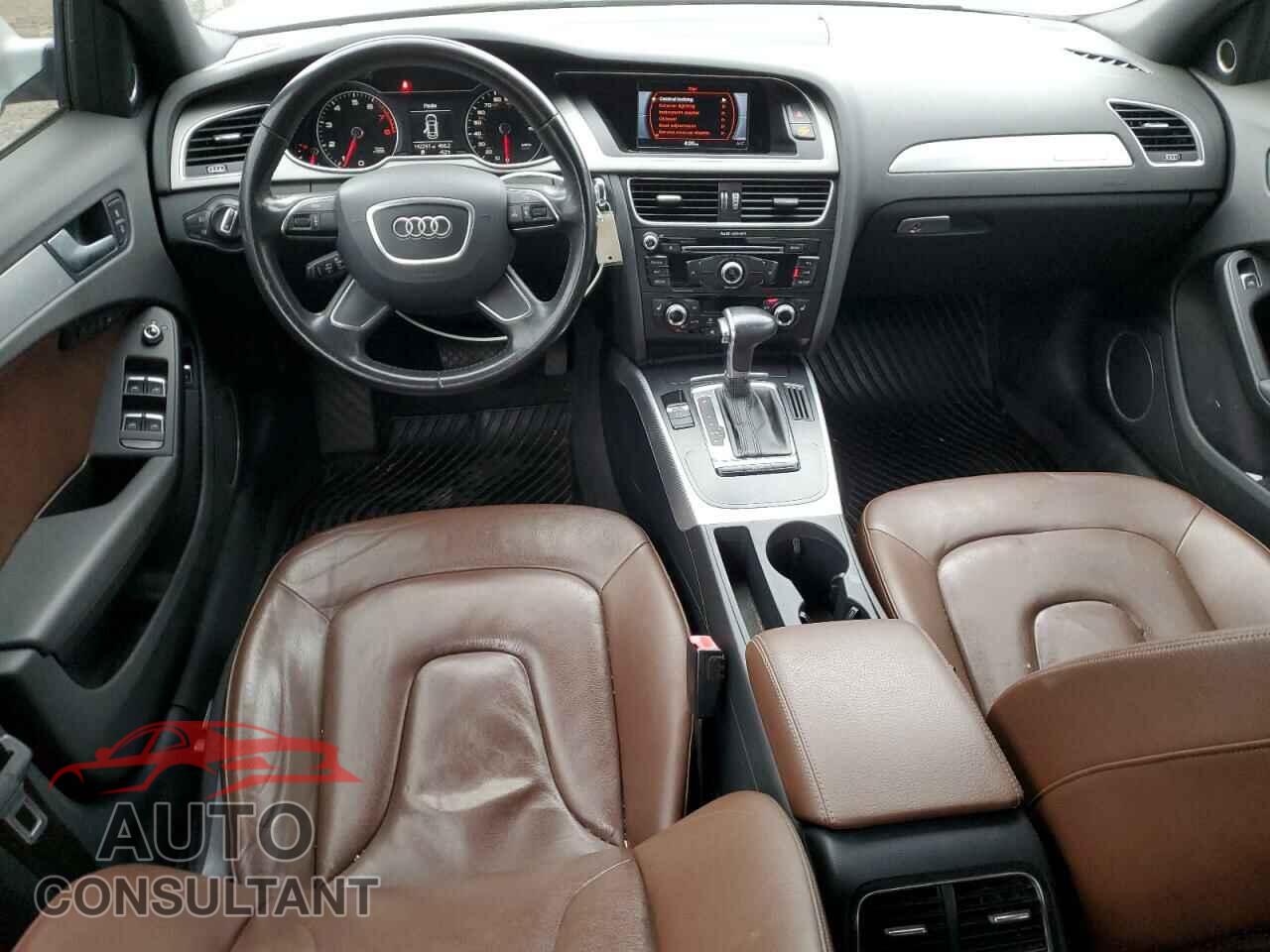 AUDI A4 2013 - WAUFFAFL5DN028012