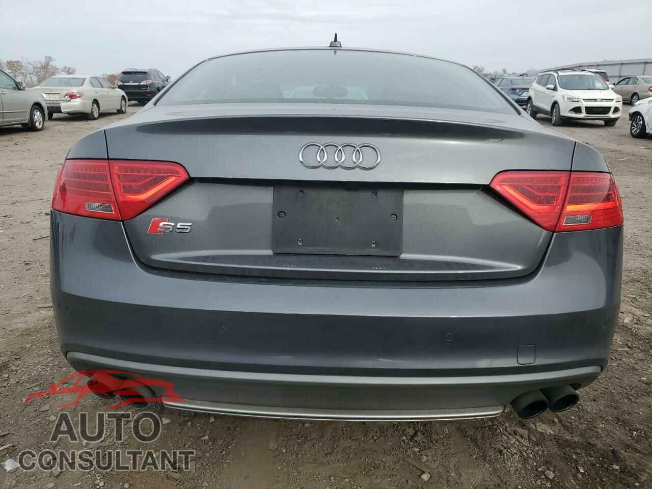 AUDI S5/RS5 2015 - WAUCGAFR5FA003688