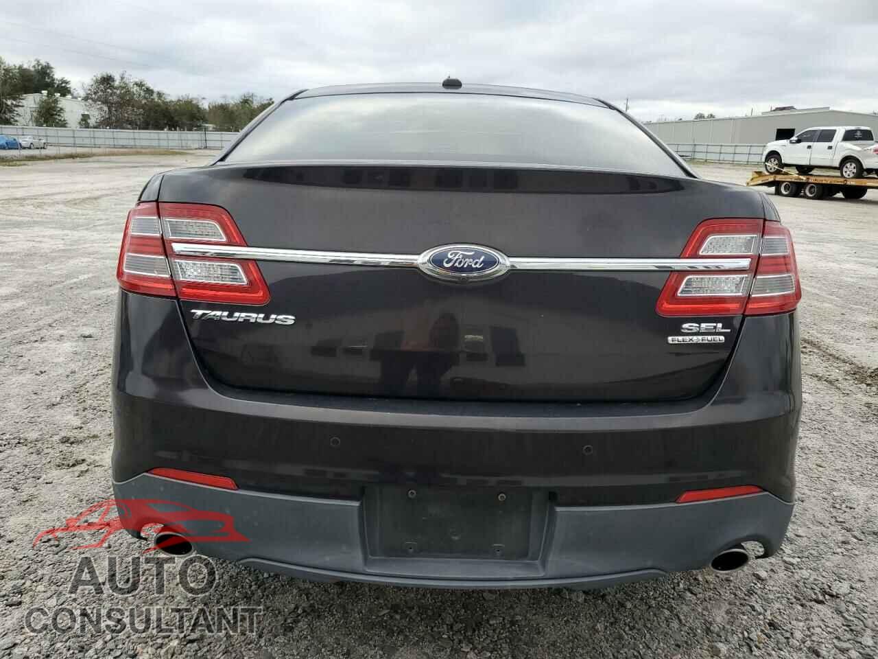 FORD TAURUS 2013 - 1FAHP2E83DG158957