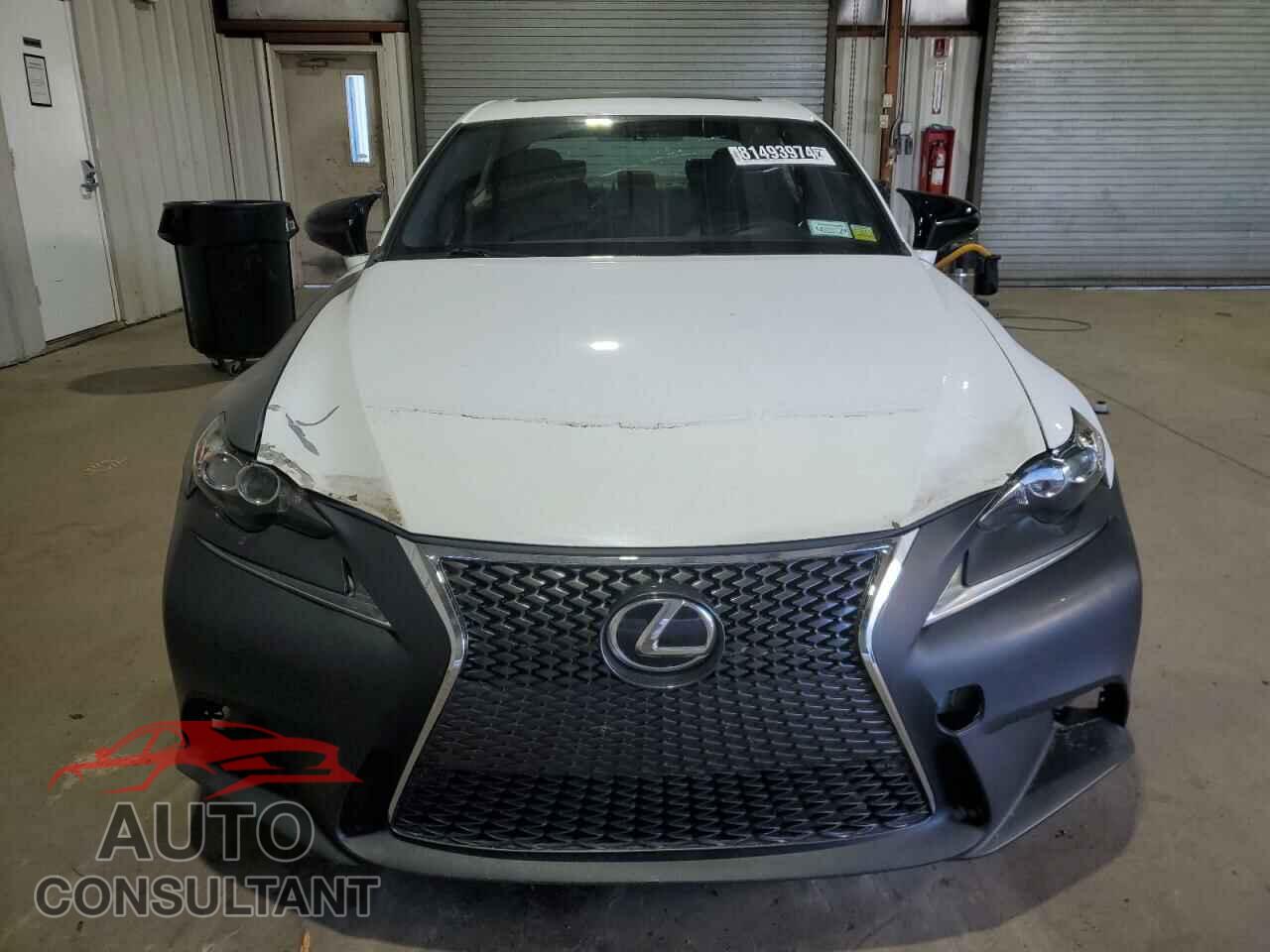 LEXUS IS 2015 - JTHCF1D20F5025259