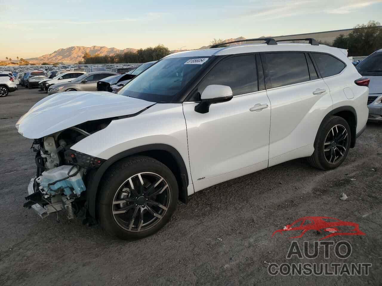 TOYOTA HIGHLANDER 2022 - 5TDXBRCH4NS544844