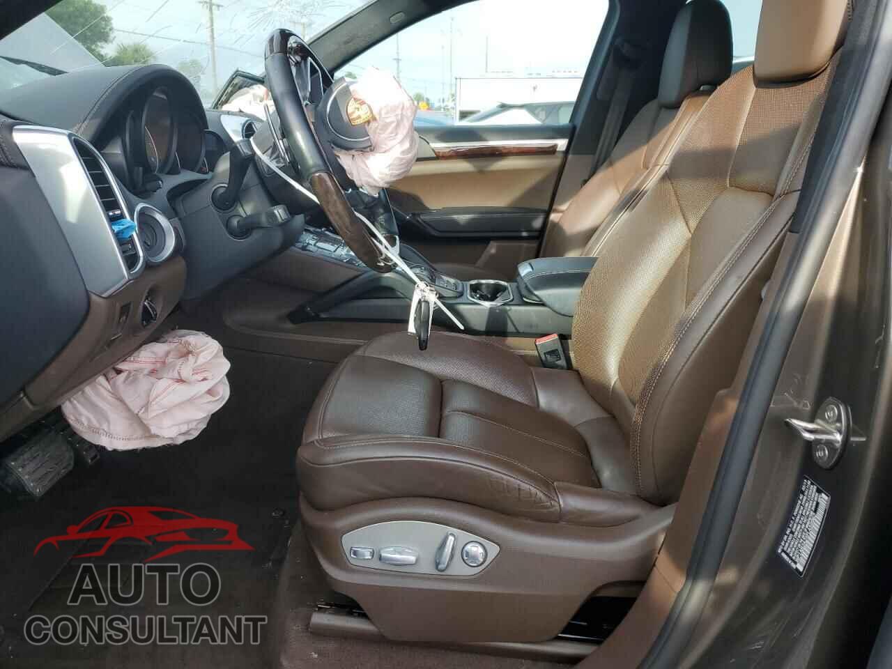 PORSCHE CAYENNE 2015 - WP1AB2A2XFLA59962