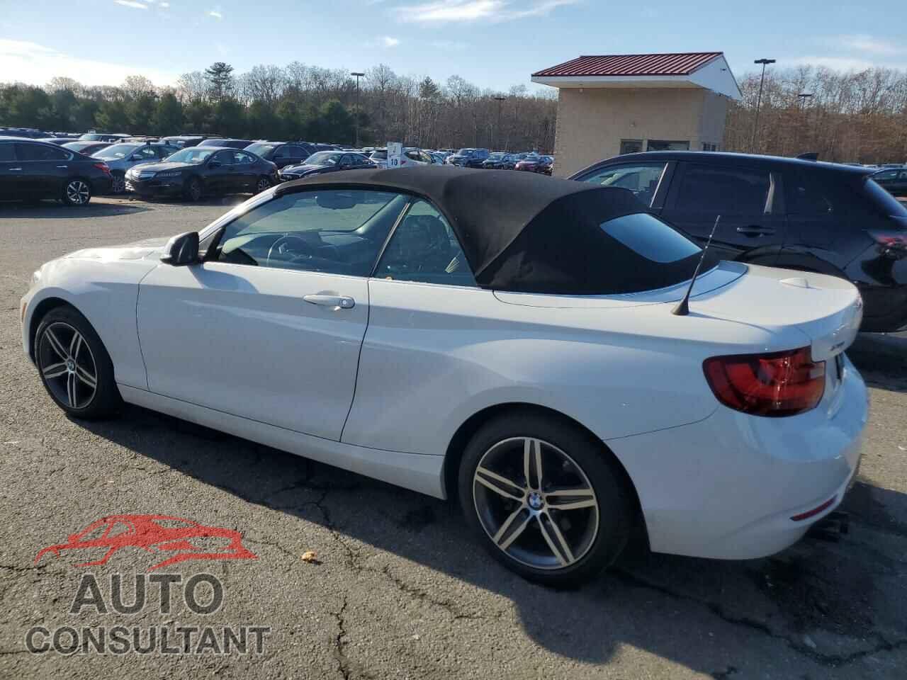 BMW 2 SERIES 2017 - WBA2M9C53HV717030
