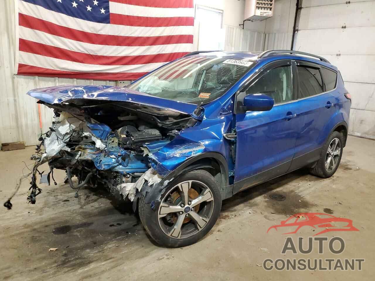 FORD ESCAPE 2017 - 1FMCU9GD3HUC17010