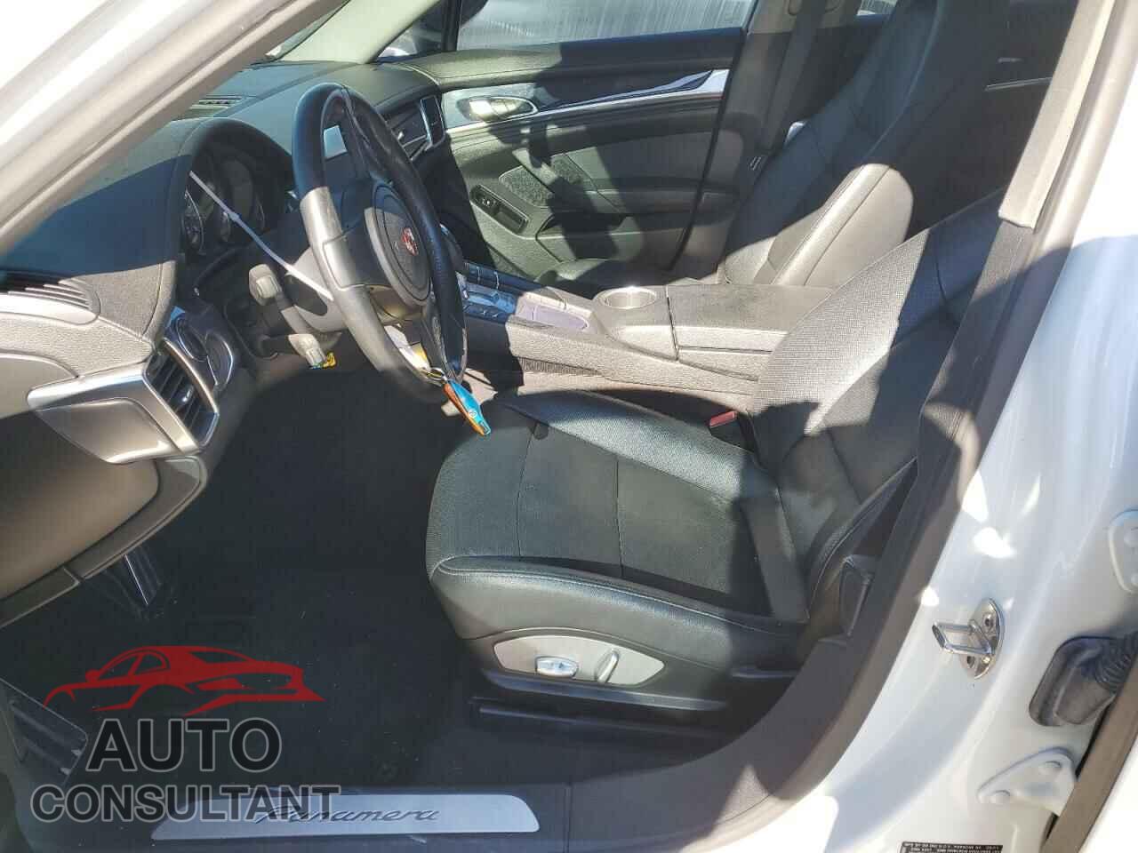 PORSCHE PANAMERA 2014 - WP0AA2A77EL007817