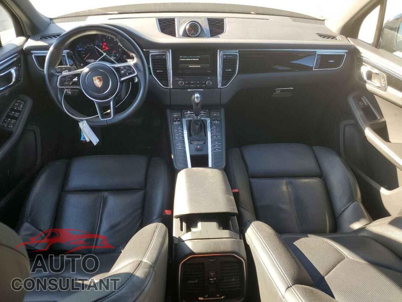 PORSCHE MACAN 2017 - WP1AA2A51HLB08854