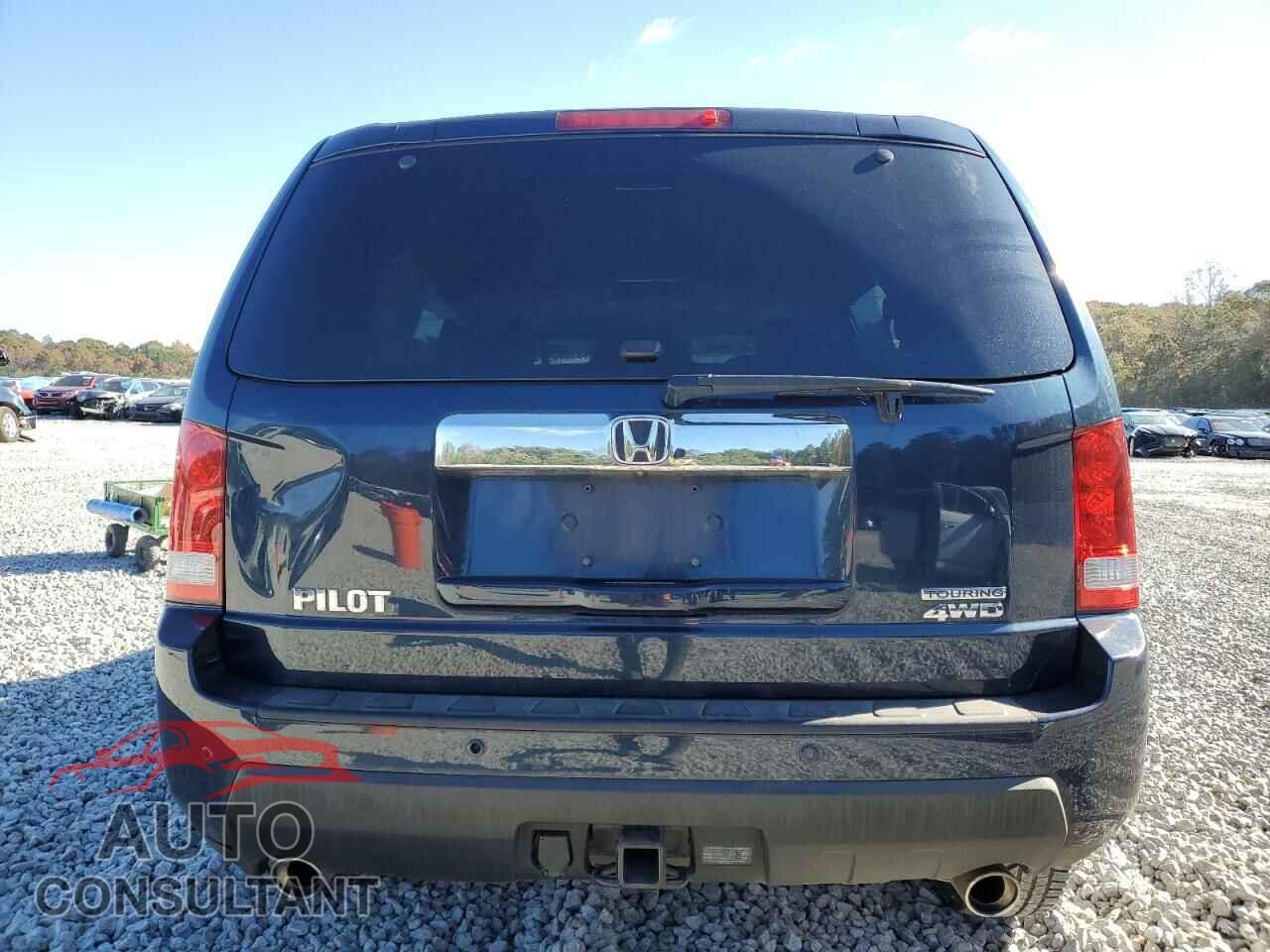 HONDA PILOT 2011 - 5FNYF4H99BB040996