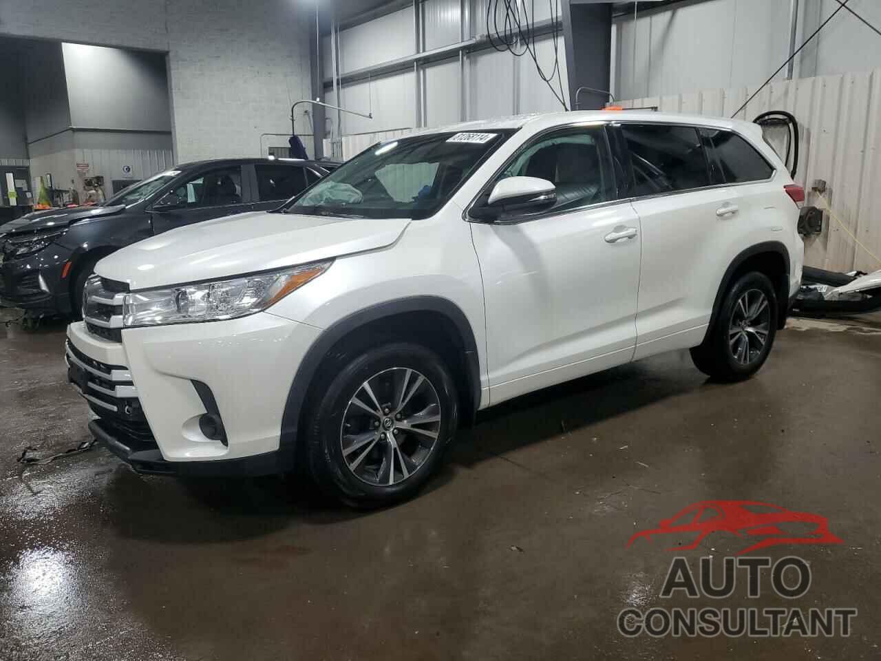 TOYOTA HIGHLANDER 2017 - 5TDBZRFH8HS386661