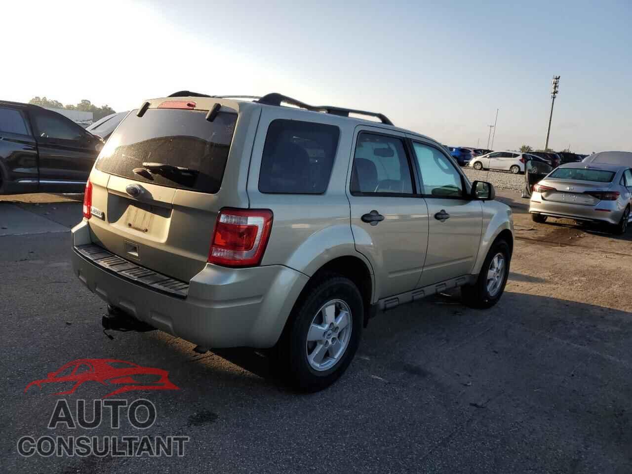FORD ESCAPE 2011 - 1FMCU9D79BKB44744