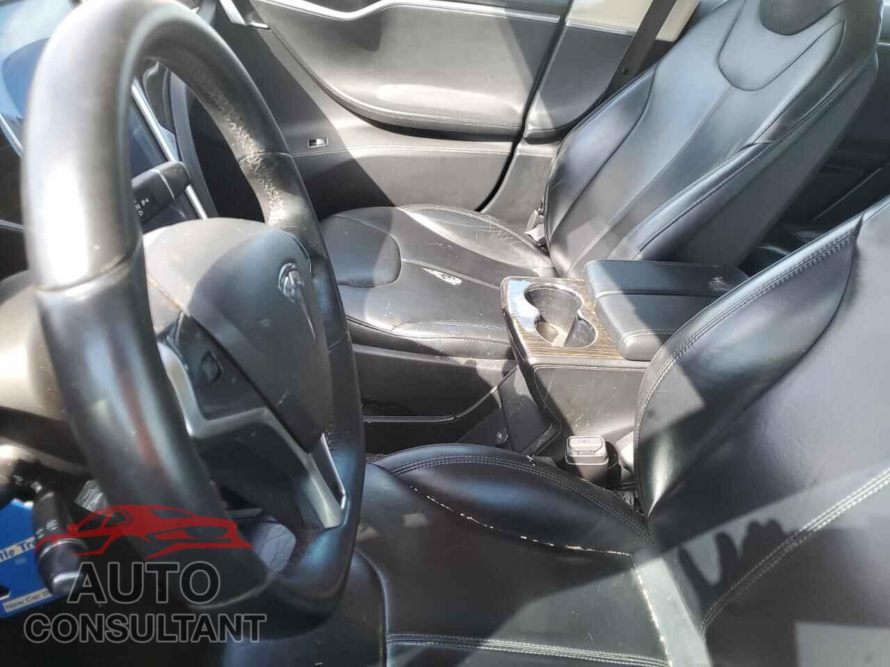 TESLA MODEL S 2014 - 5YJSA1S14EFP66226