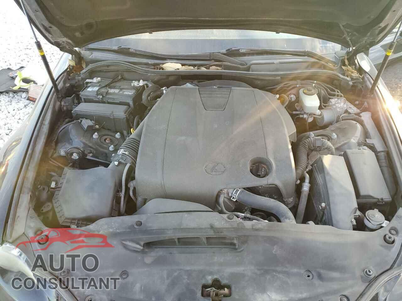 LEXUS IS 2014 - JTHCF1D22E5004797