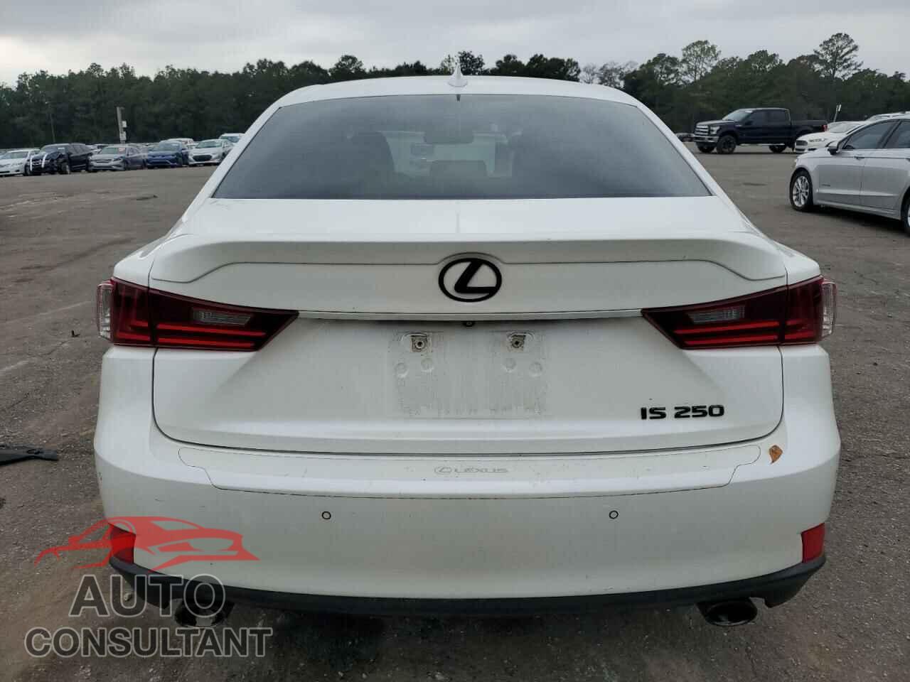 LEXUS IS 2015 - JTHBF1D22F5051289