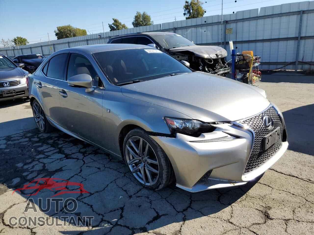 LEXUS IS 2015 - JTHBE1D20F5020237