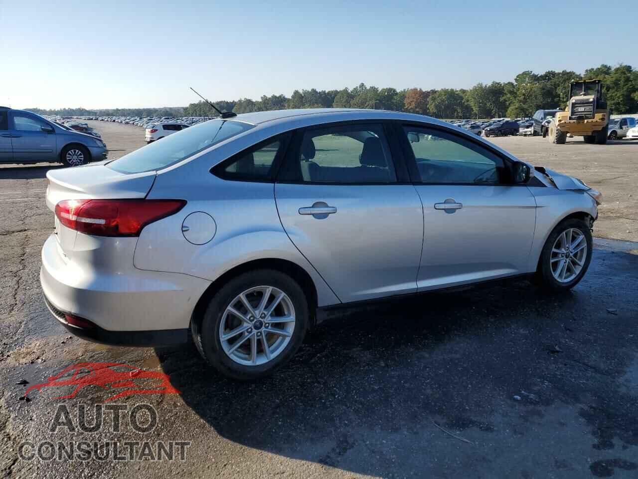 FORD FOCUS 2017 - 1FADP3F28HL315779