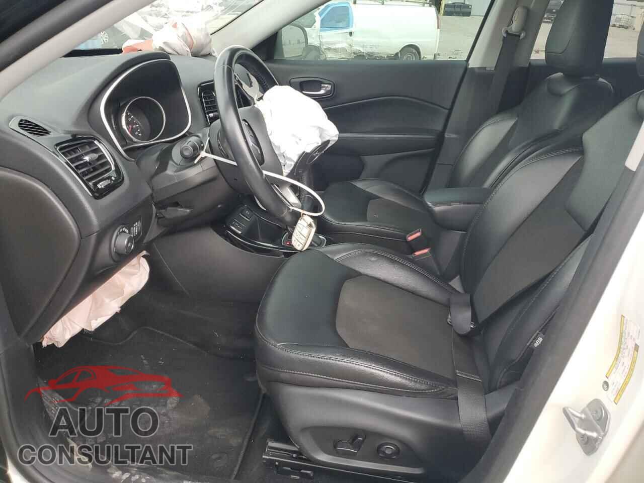 JEEP COMPASS 2020 - 3C4NJCBB4LT147531