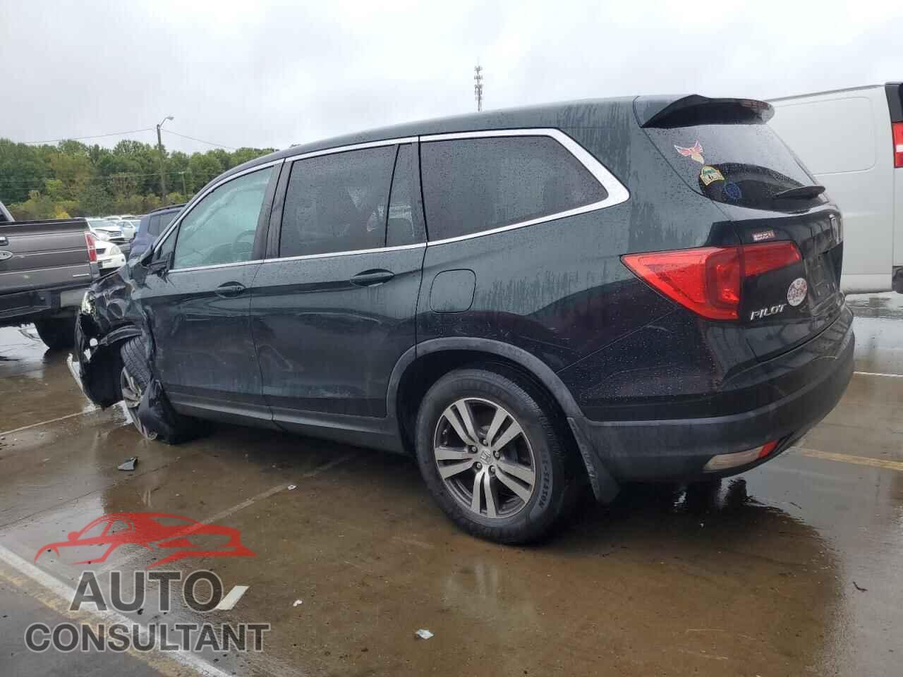 HONDA PILOT 2018 - 5FNYF5H35JB001130