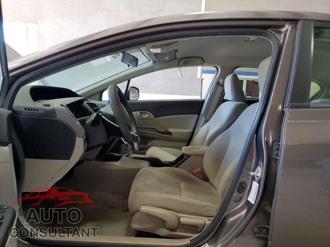 HONDA CIVIC 2012 - 2HGFB2F57CH587799