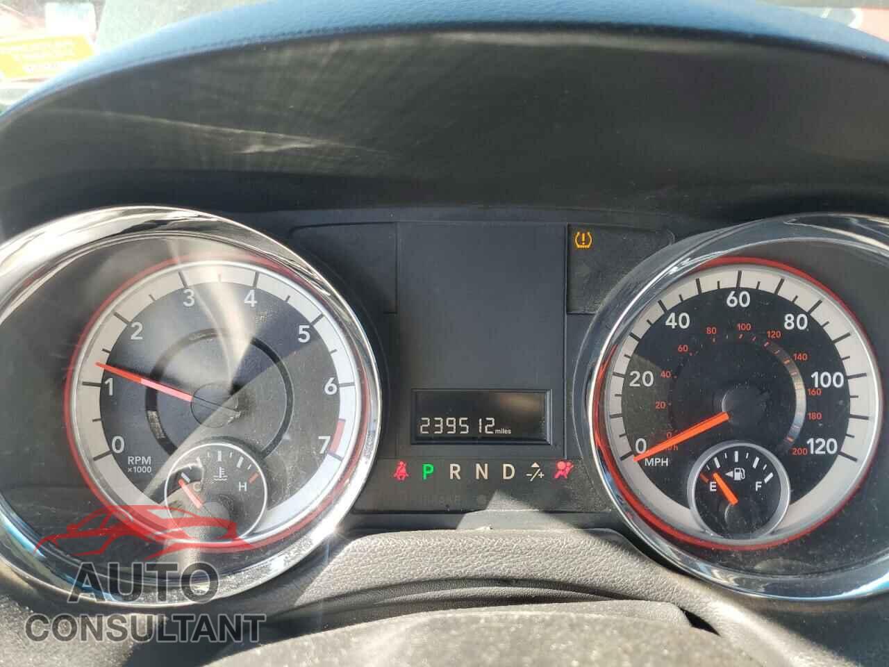 DODGE CARAVAN 2013 - 2C4RDGBG7DR567137