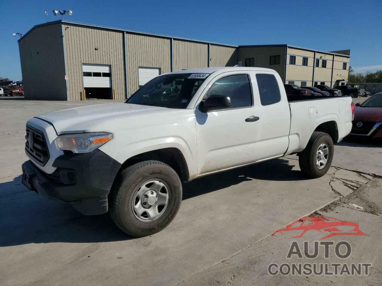 TOYOTA TACOMA 2018 - 5TFRX5GN2JX122207