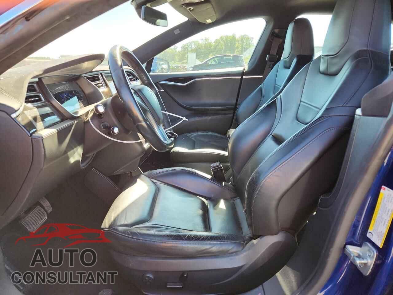 TESLA MODEL S 2015 - 5YJSA1E27FF120006