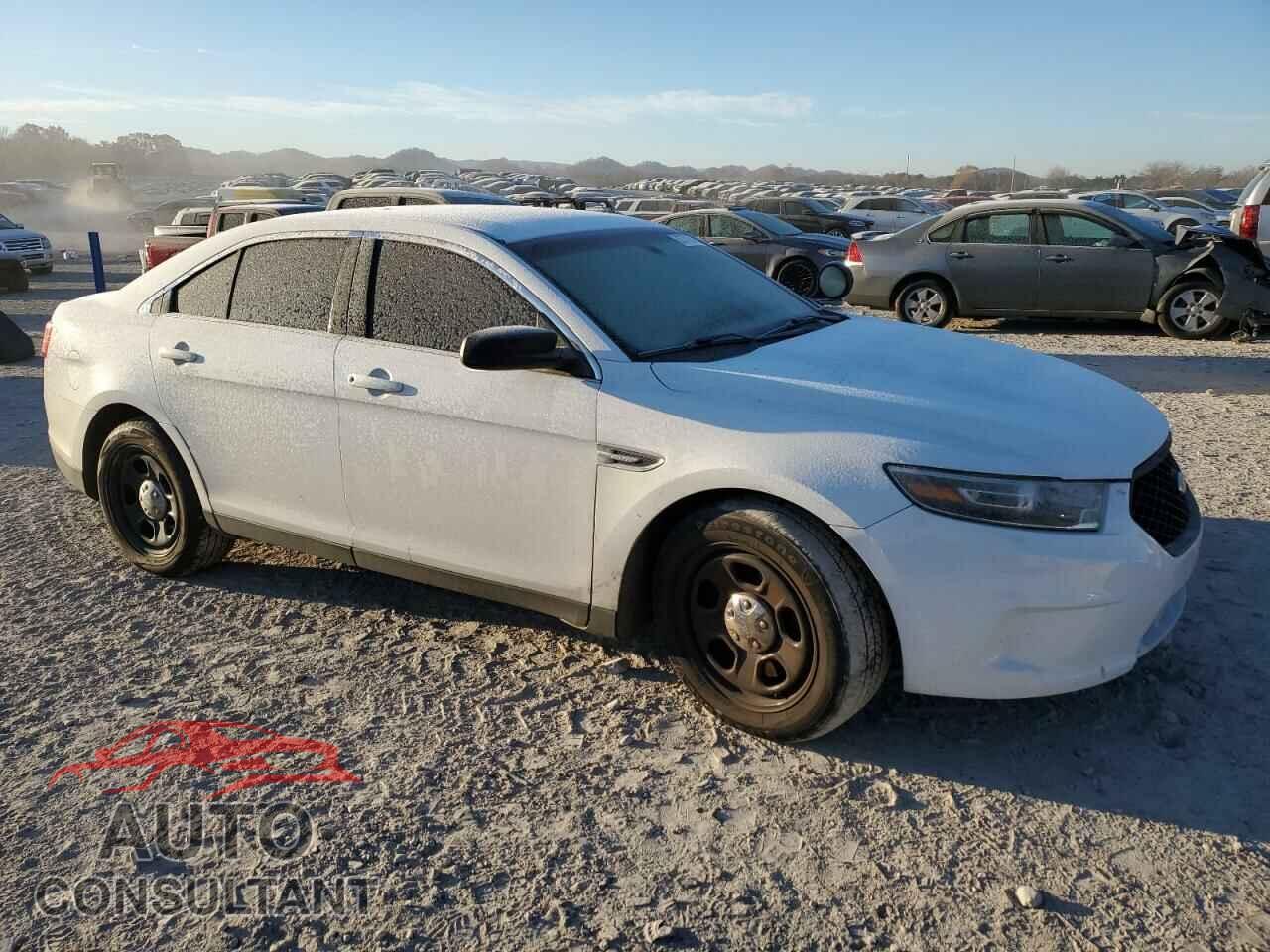 FORD TAURUS 2015 - 1FAHP2MK9FG149096