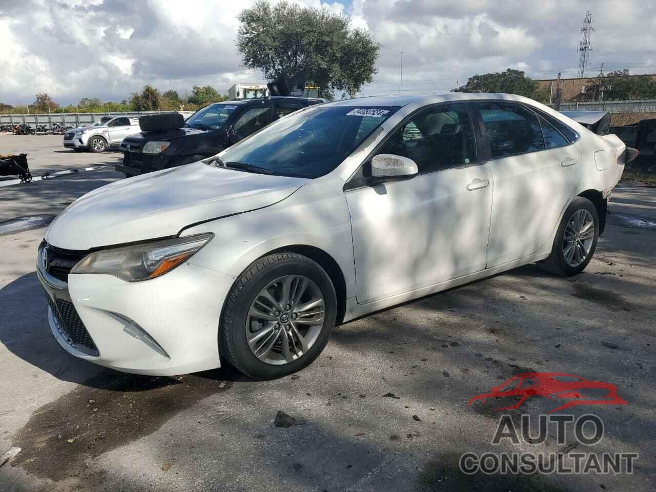 TOYOTA CAMRY 2015 - 4T1BF1FK6FU105404