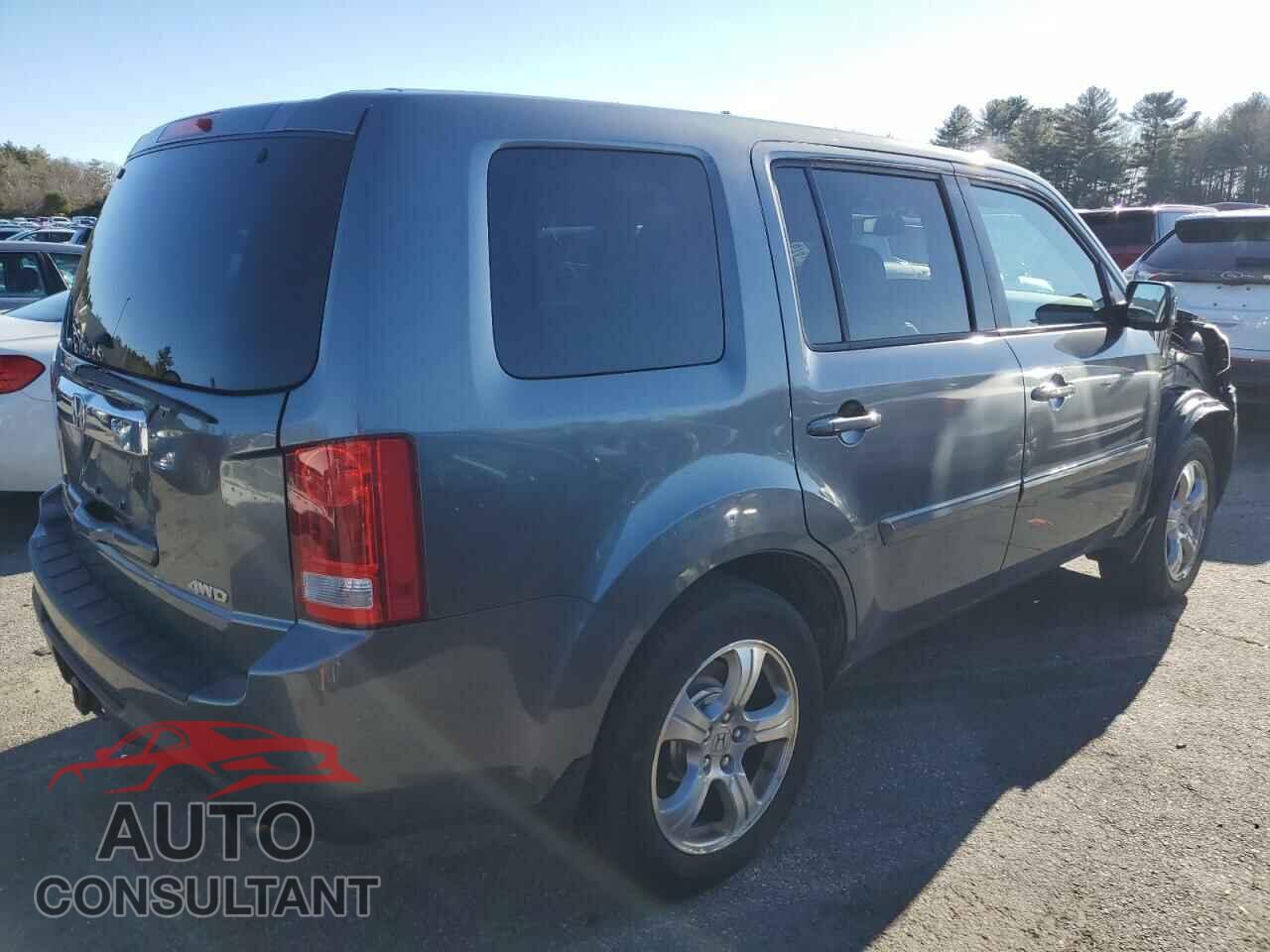 HONDA PILOT 2013 - 5FNYF4H65DB014954