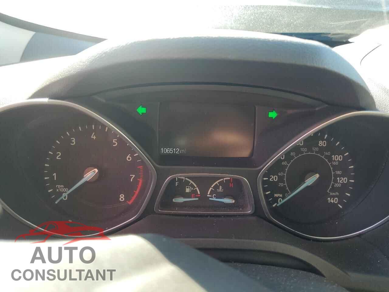 FORD ESCAPE 2017 - 1FMCU9J96HUC99433