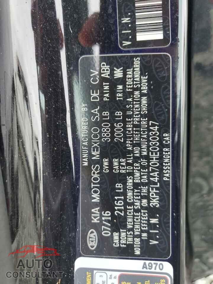 KIA FORTE 2017 - 3KPFL4A70HE030347