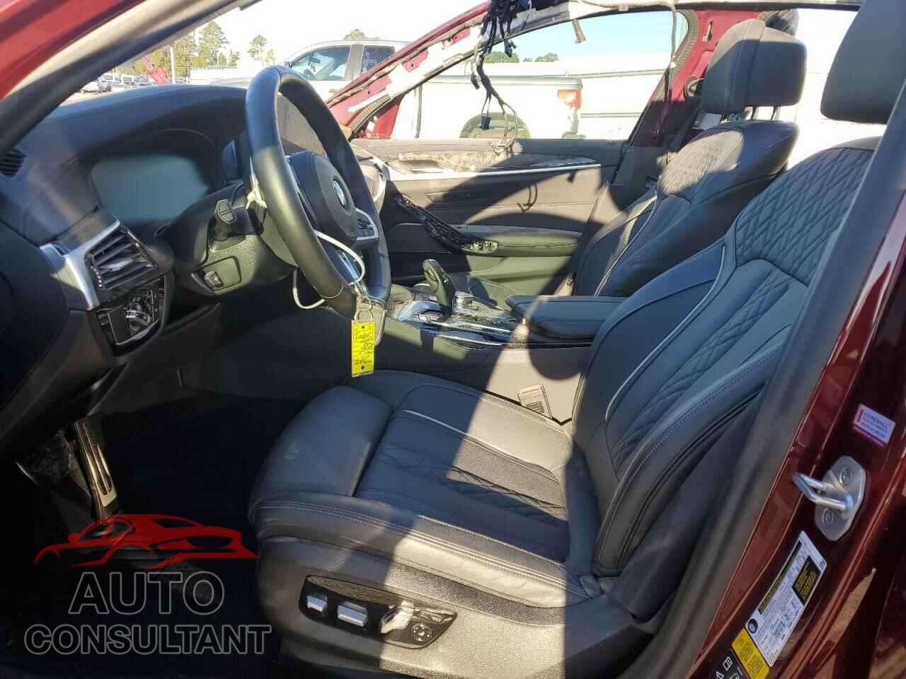 BMW M5 2023 - WBA13BK0XPCM10329