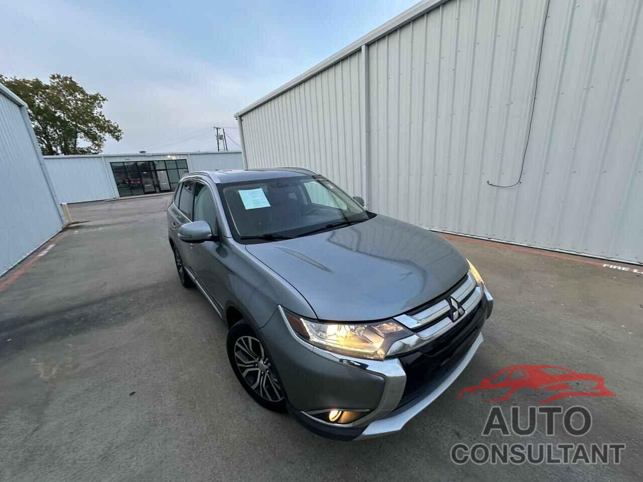MITSUBISHI OUTLANDER 2017 - JA4AD3A36HZ047618