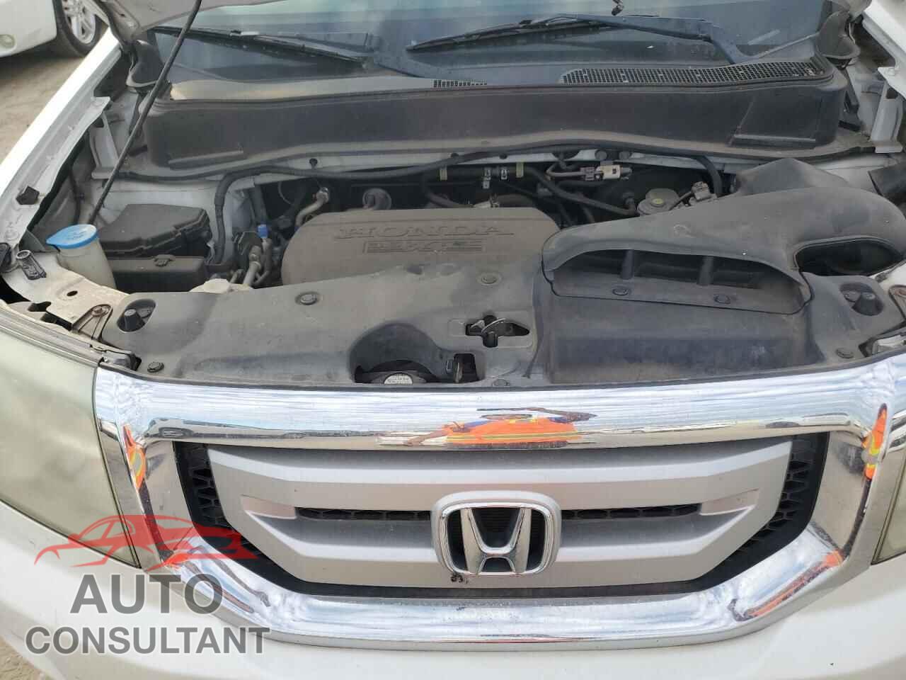 HONDA PILOT 2011 - 5FNYF3H98BB032379