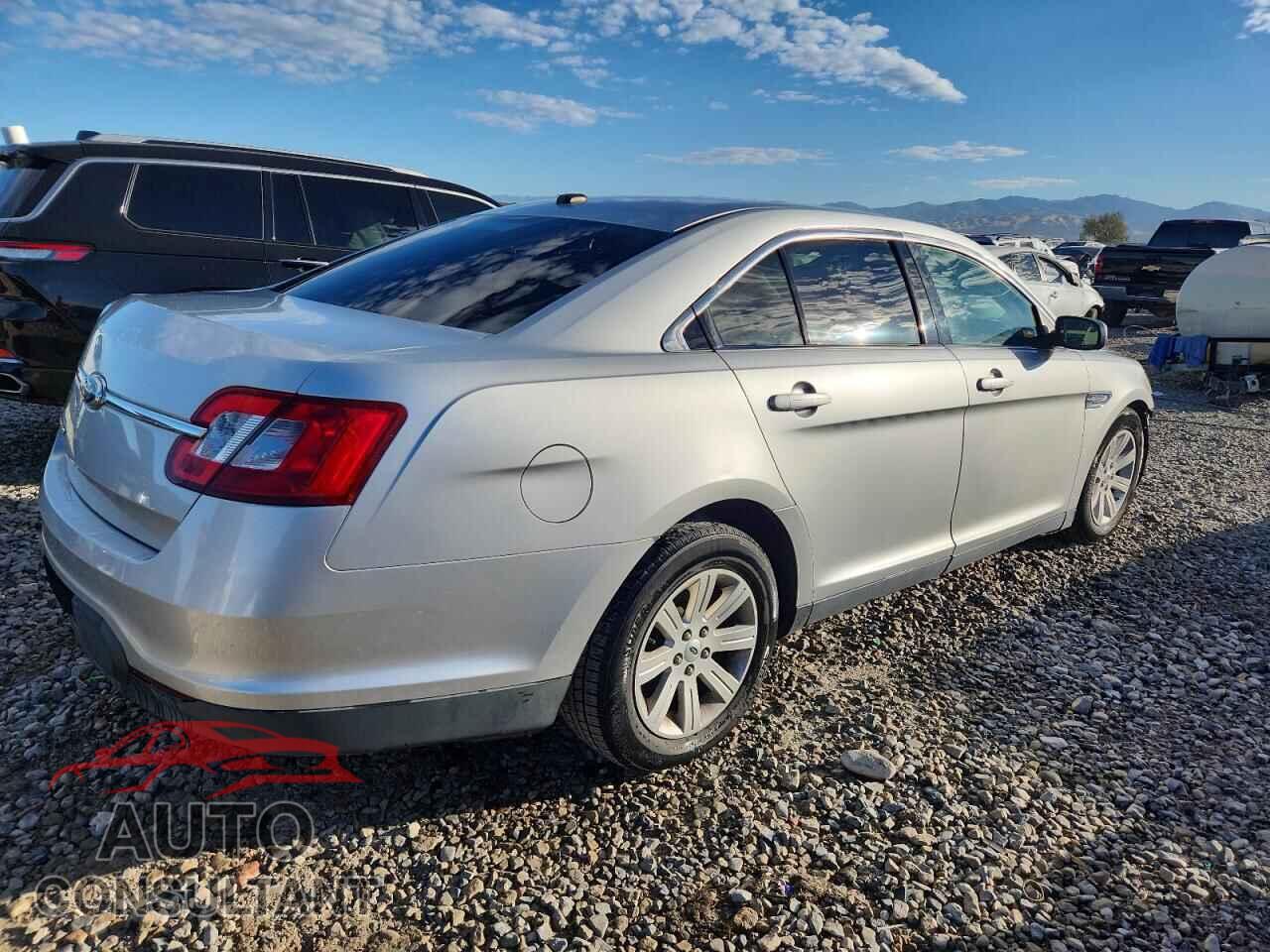 FORD TAURUS 2011 - 1FAHP2DW7BG144699