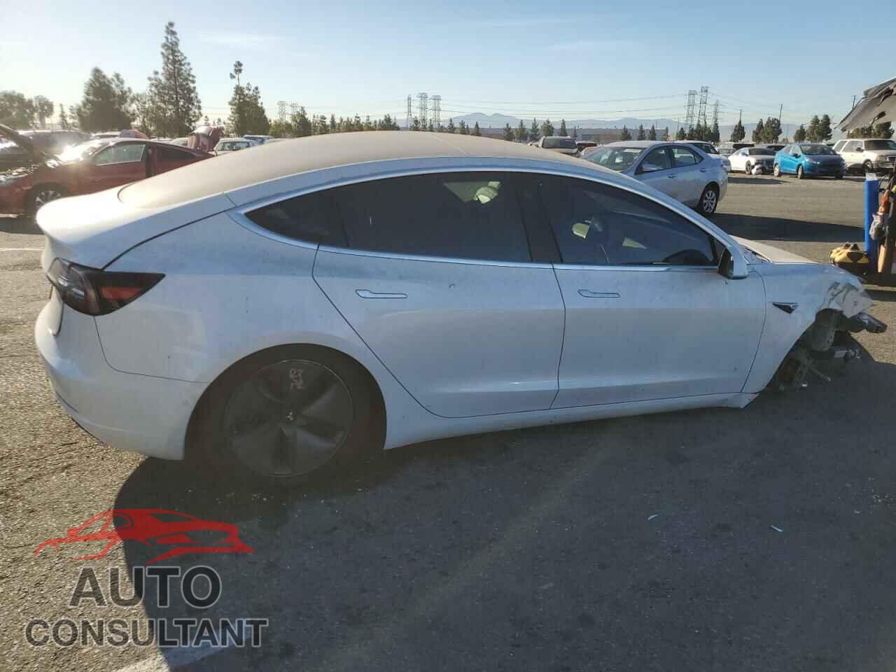 TESLA MODEL 3 2020 - 5YJ3E1EA8LF598351