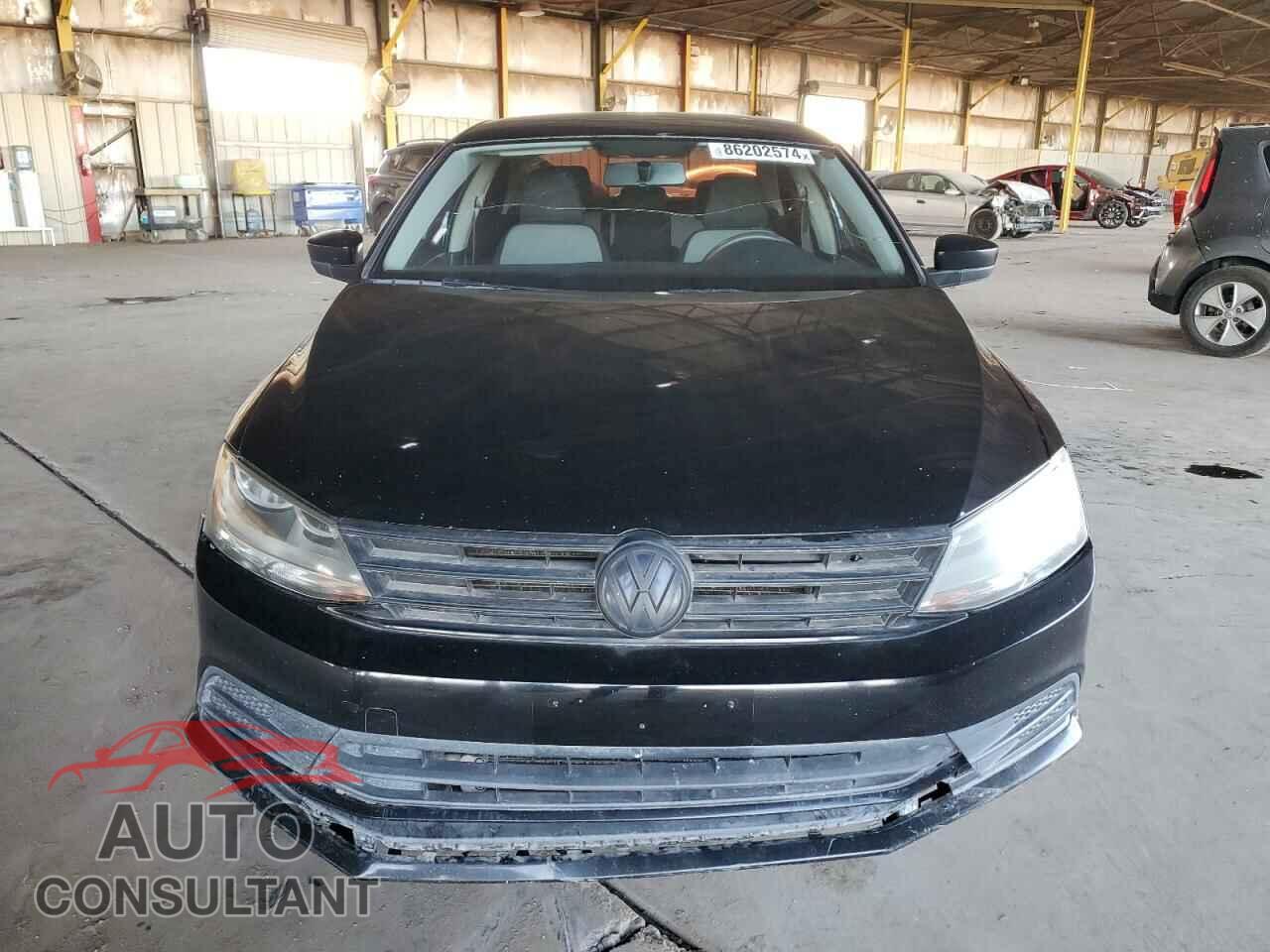 VOLKSWAGEN JETTA 2017 - 3VW2B7AJXHM393160