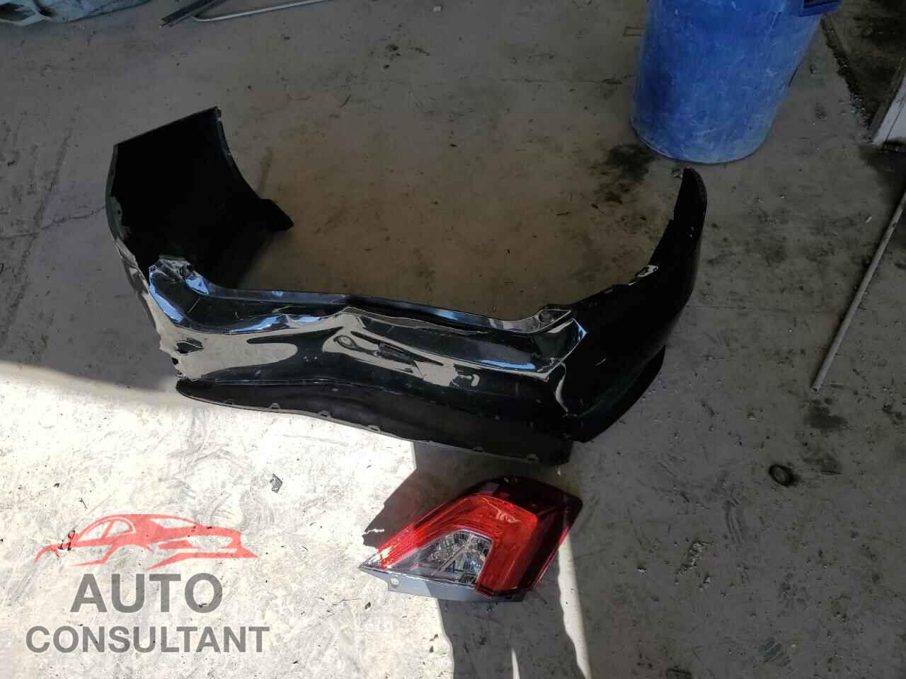 HONDA CIVIC 2018 - 2HGFC2F53JH536620