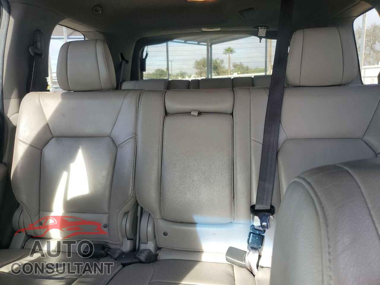 HONDA PILOT 2012 - 5FNYF3H58CB023826