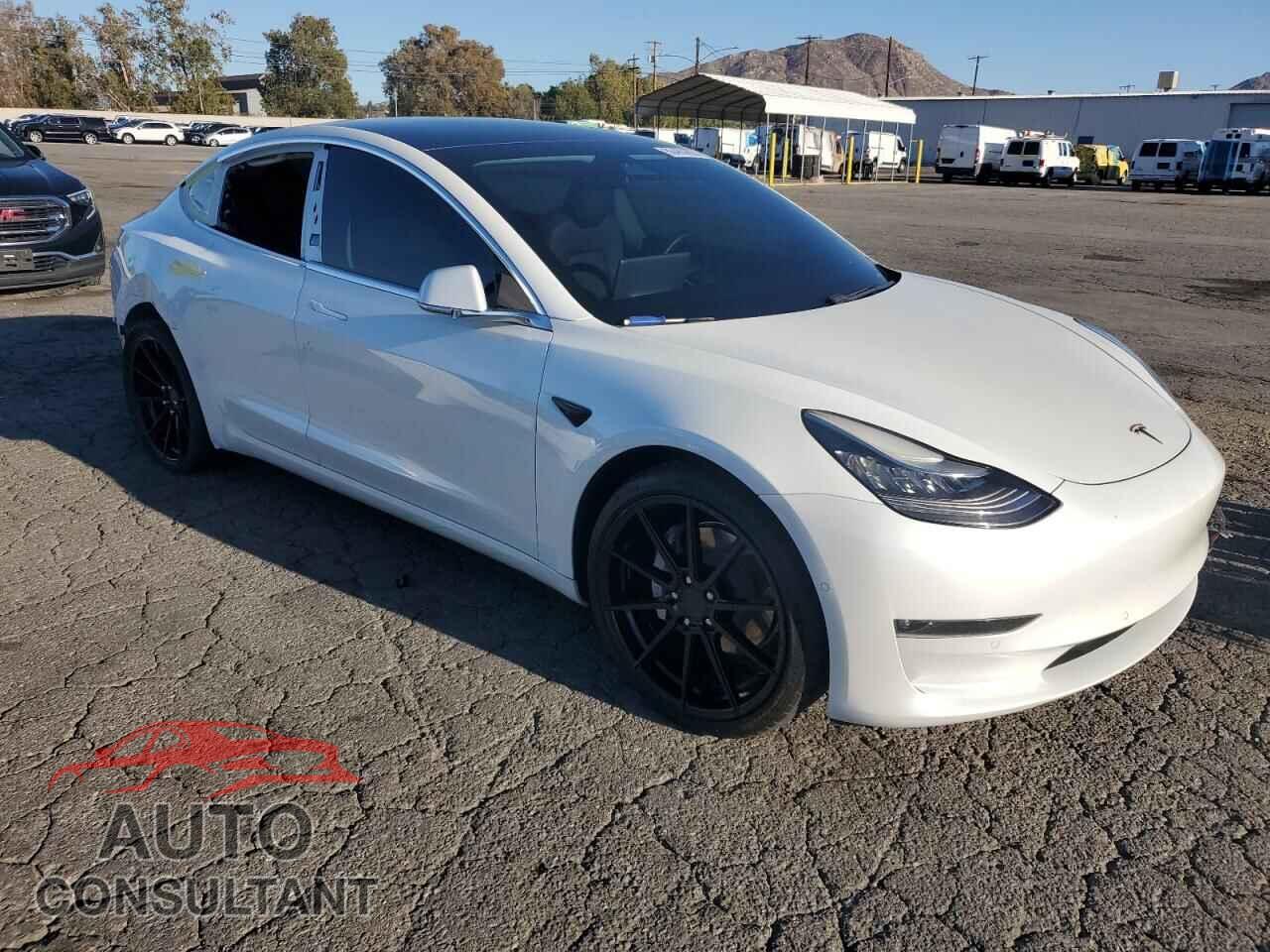 TESLA MODEL 3 2020 - 5YJ3E1EC2LF627652