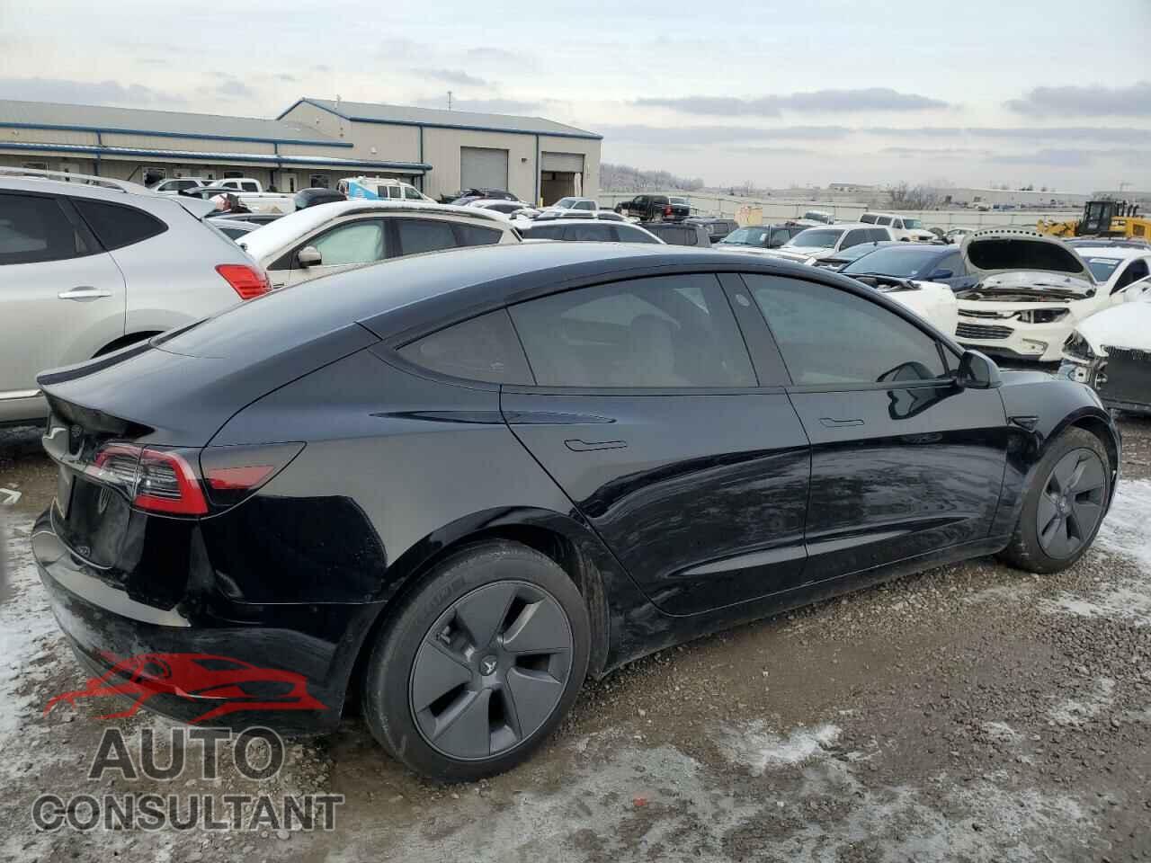 TESLA MODEL 3 2022 - 5YJ3E1EA0NF353918