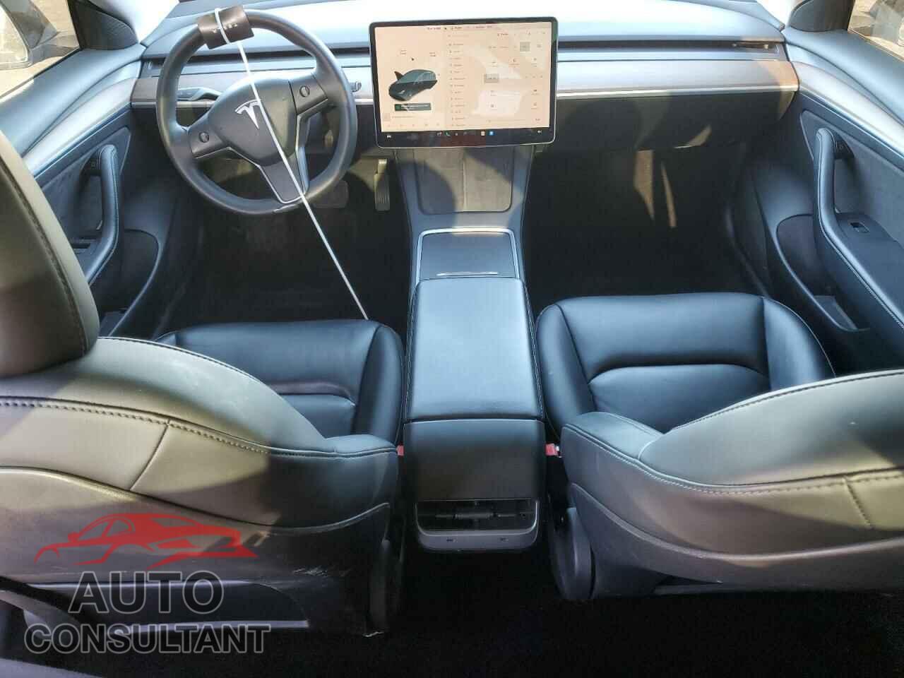 TESLA MODEL 3 2021 - 5YJ3E1EBXMF002473