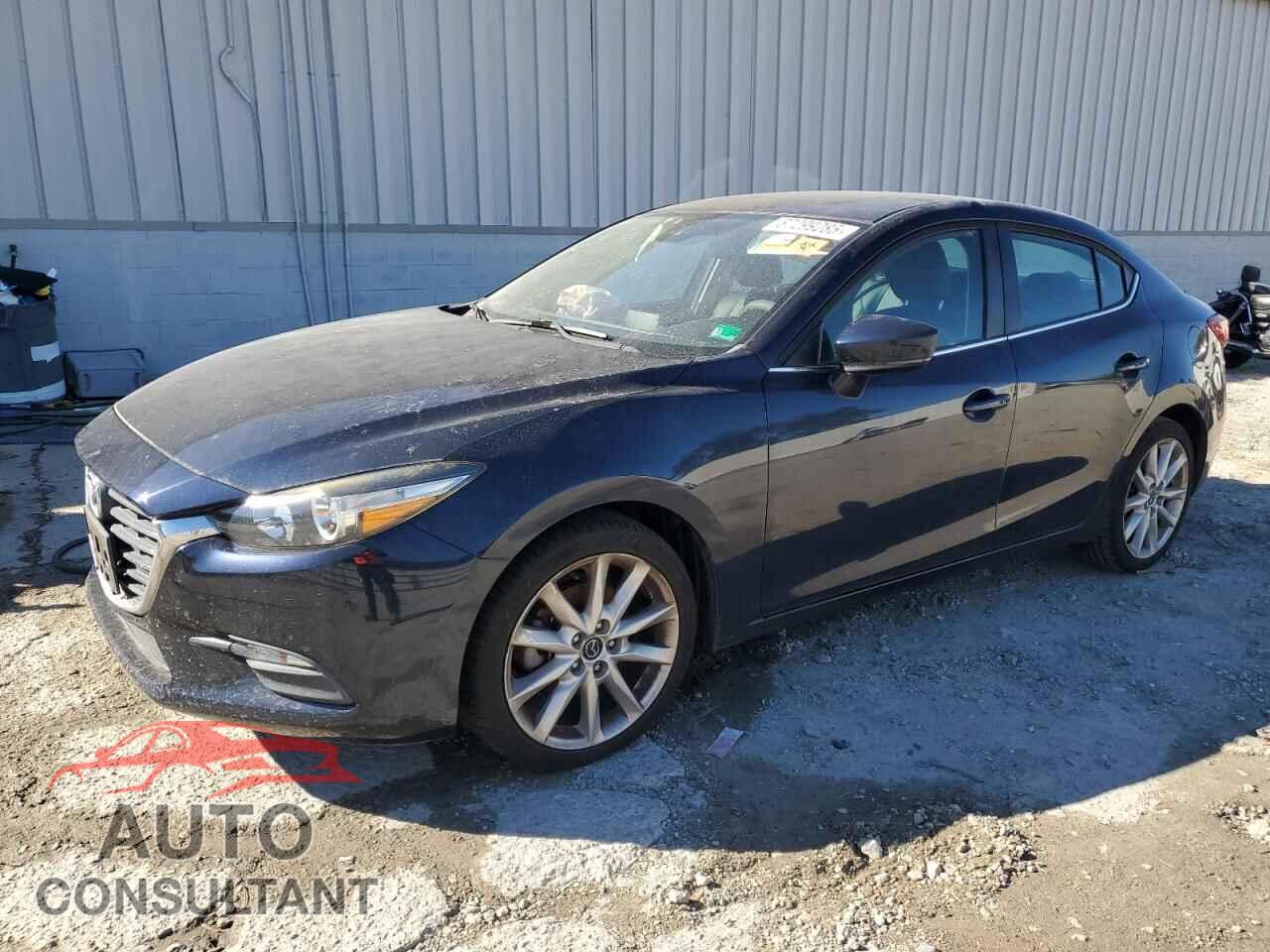 MAZDA 3 2017 - 3MZBN1V75HM115236