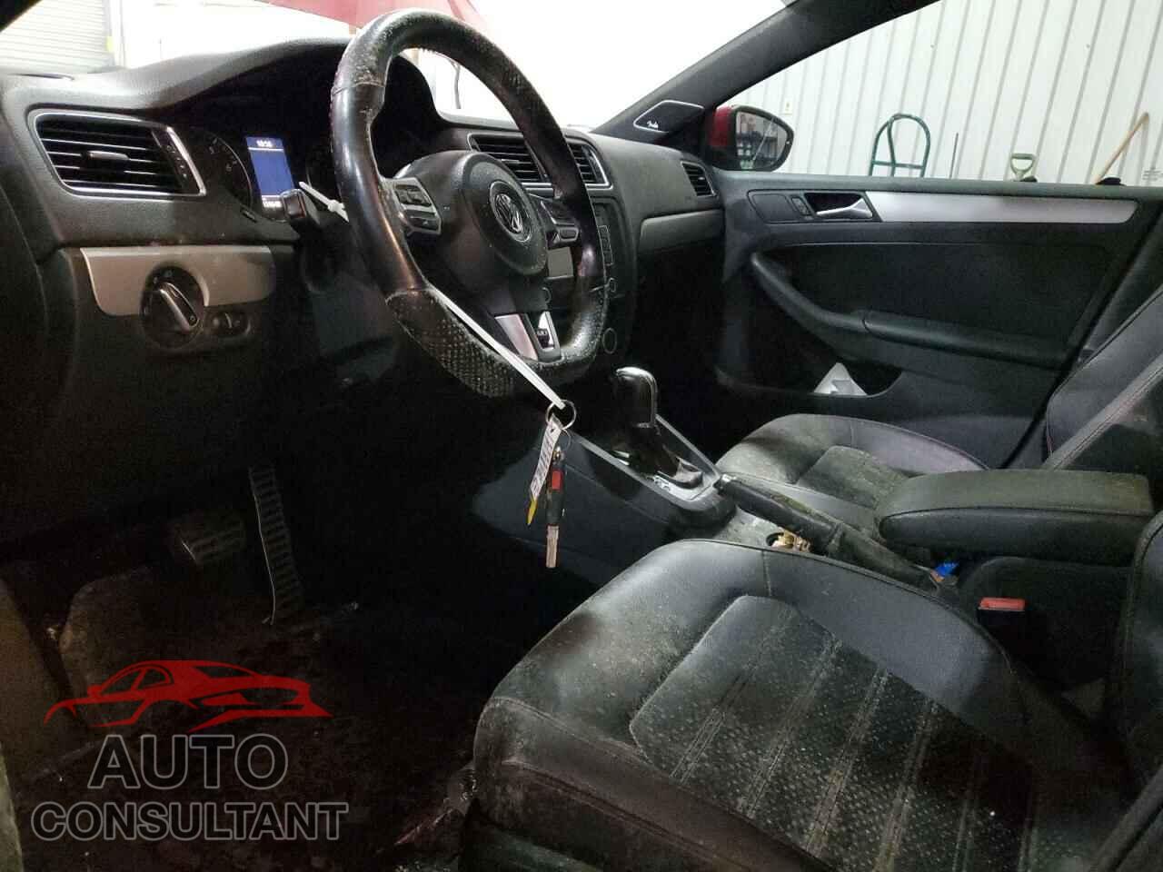VOLKSWAGEN JETTA 2013 - 3VW4A7AJ4DM366235